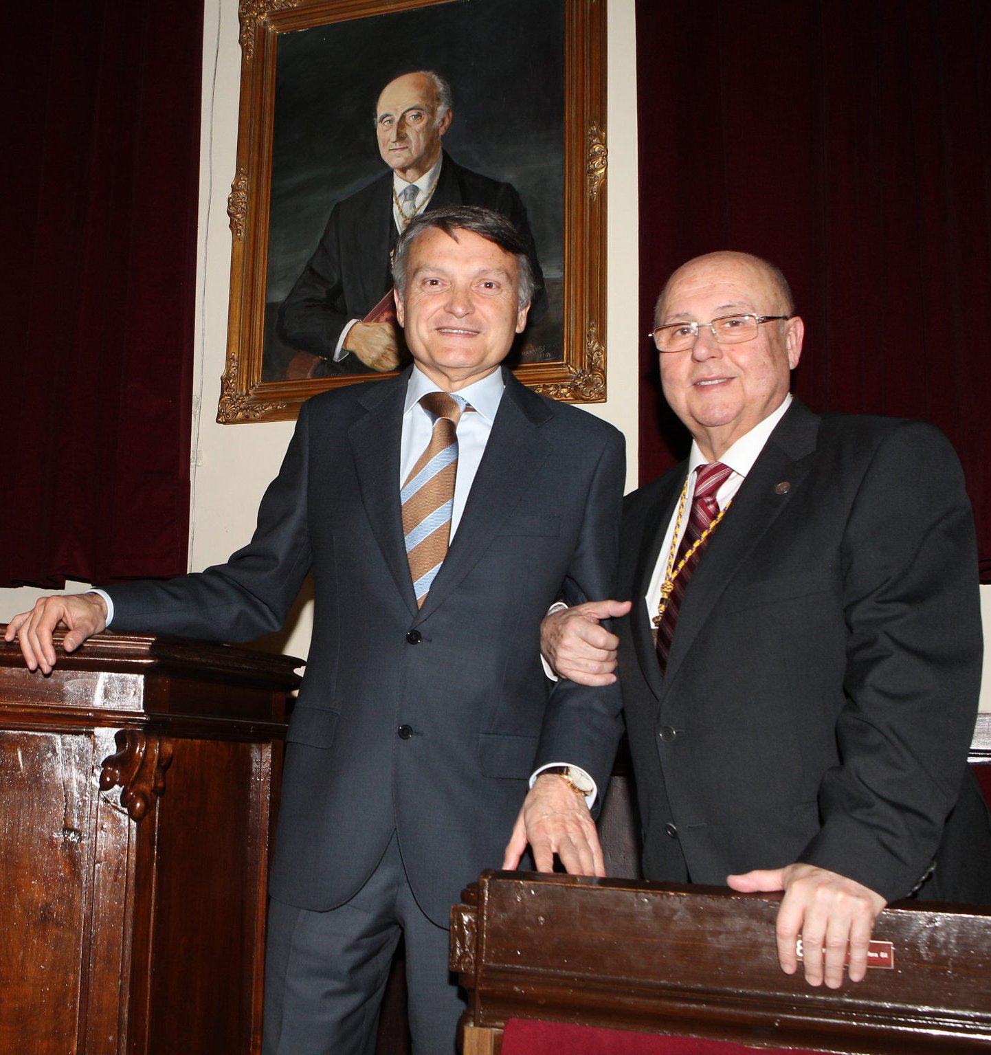 Dr. Rafael Bernabeu y Ilmo. Sr. D. Arturo Vera Gil.