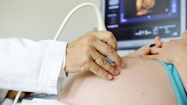 Contrôle de grossesse et d’accouchement