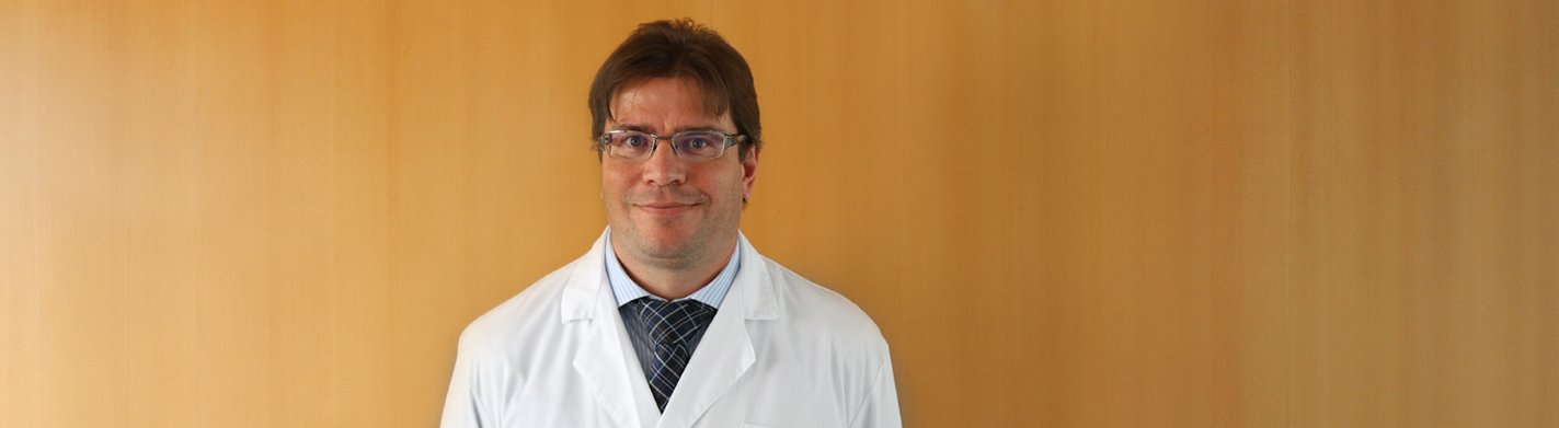 Dr Daniel Bodri Dr Daniel Bodri - Instituto Bernabeu