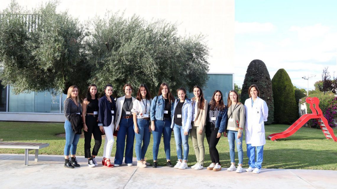 Instituto Bernabeu participa en el XV Congreso de Estudiantes de Farmacia