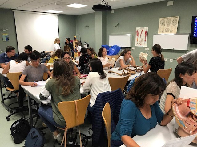 L’Instituto Bernabeu Albacete participe à la formation de spécialistes en plancher pelvien de la Université de Castilla-La Mancha