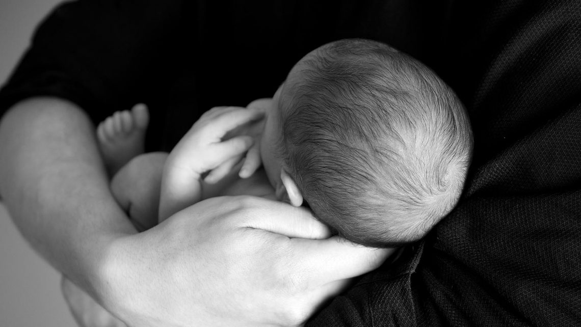 Die Leihmutterschaft: warum ist sie in Spanien verboten?