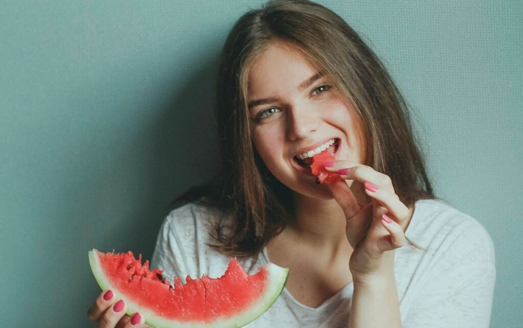 Cosa mangiare (o evitare di mangiare) quando sei in gravidanza