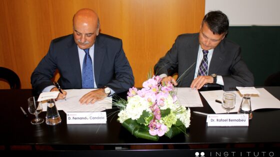 Firma del conevio tra il Collegio Provinciale Di Avvogati D’Alicante e L’Instituto Bernabeu
