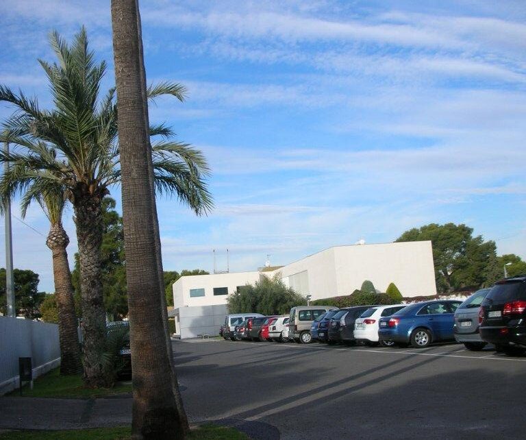 New car park: extension of the IB Alicante facilities.