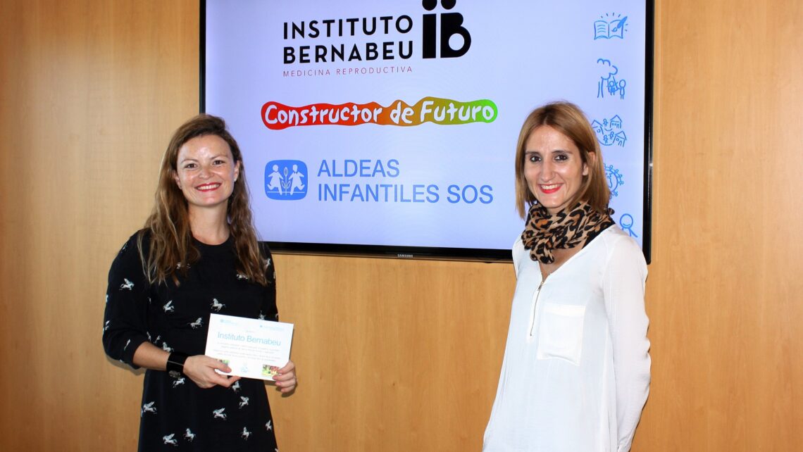 Aldeas Infantiles SOS reconoce al Instituto Bernabeu como ‘Constructor de futuro’ por sus 10 años de colaboración