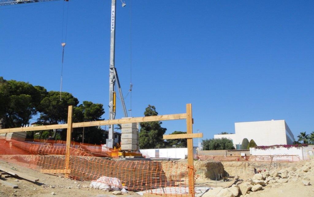 Inizio dei lavori per la costruzione dei nuovi laboratori di ricerca nell’IB di Alicante