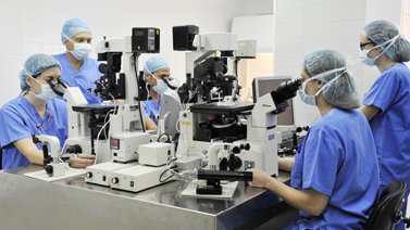¿En qué casos está indicada la adopción de embriones?