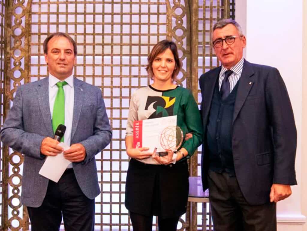 Instituto Bernabeu, receives the ASEBIR national award for its research in non-invasive embryonic diagnosis