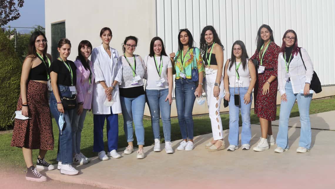 Instituto Bernabeu recibe, en Alicante, a participantes del XVIII Congreso de Estudiantes de Farmacia