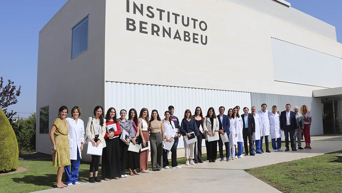 Instituto Bernabeu closes the 10th Master’s Degree in Reproductive Medicine and welcomes the students of the 11th edition