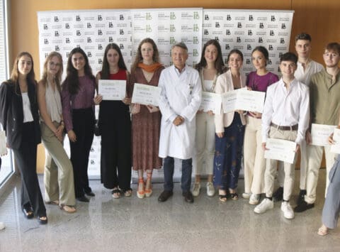 La Fundación Rafael Bernabeu entrega 32.500 € en becas a estudiantes de Enfermería, Biotecnología, Biología y Medicina de toda España