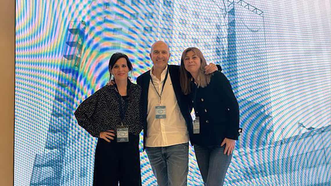 Doctors Andrea Bernabeu and Belén Moliner participated in the Vall d’Hebron Hospital symposium about embryo implantation failure.