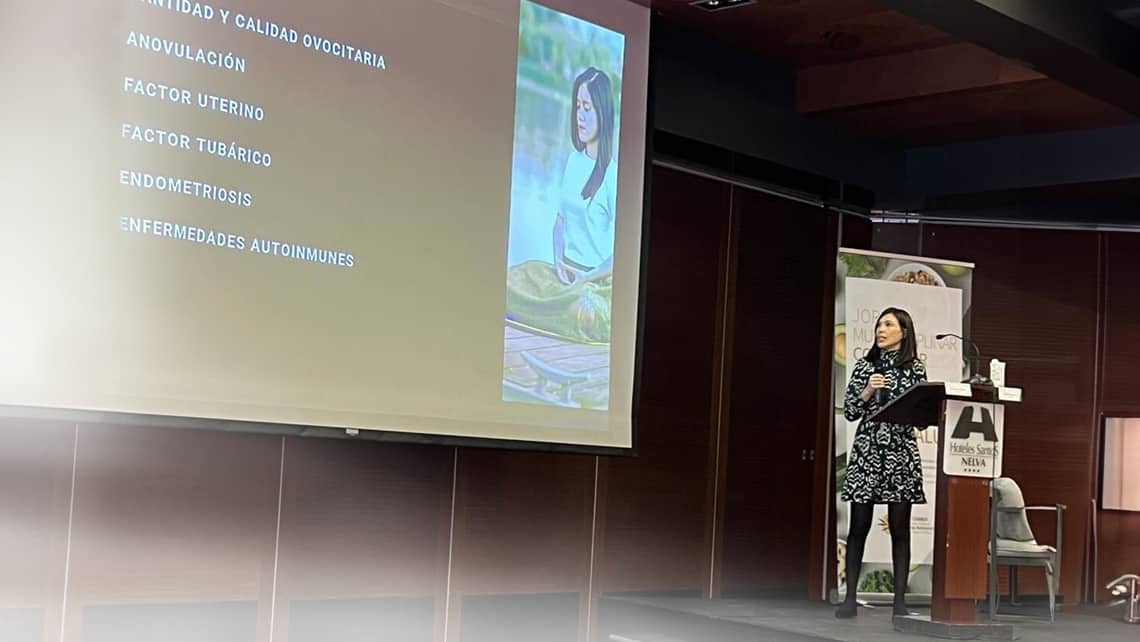 The importance of diet in fertility: doctor Ana Fuentes participates in the Nutritionists Association conference in Murcia.
