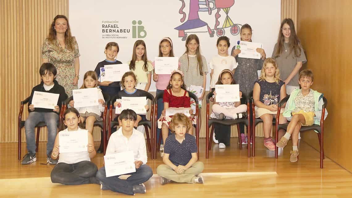 La Fundación Rafael Bernabeu celebra la entrega de premios de la XI edición del Concurso de Dibujo infantil y juvenil sobre la Maternidad