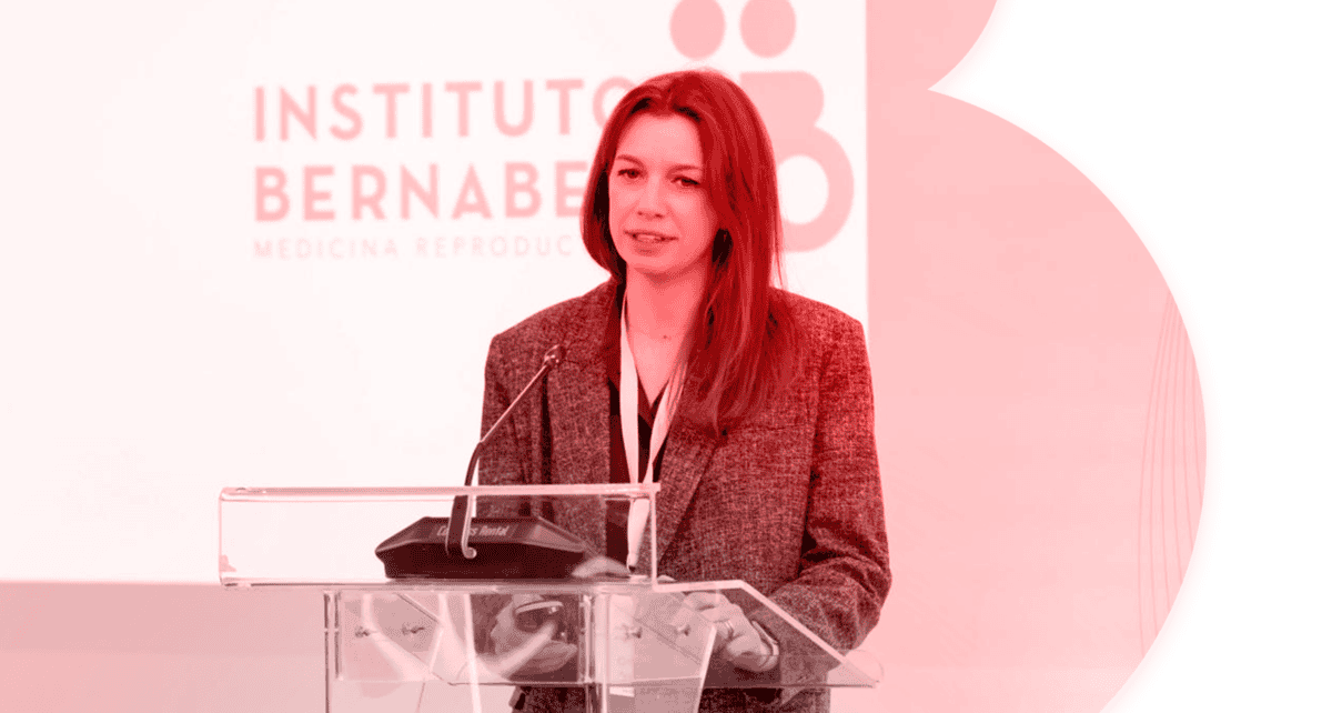 La Dra. AnnaLisa Racca destaca en el Congreso de la Sociedad Serbia de Reproducción Asistida el papel decisivo de la personalización en la estimulación ovárica