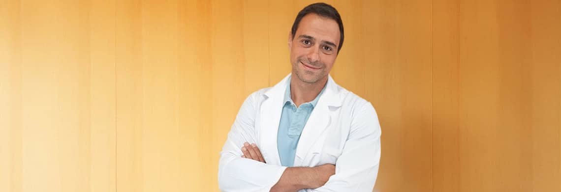 Dr. Roberto Molina