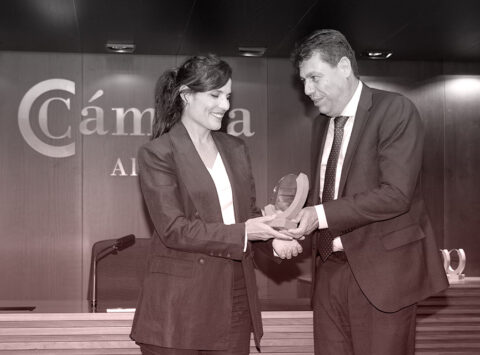 Instituto Bernabeu recognised at the 2026 Alicante Emerging Business Awards for its achievements and growth
